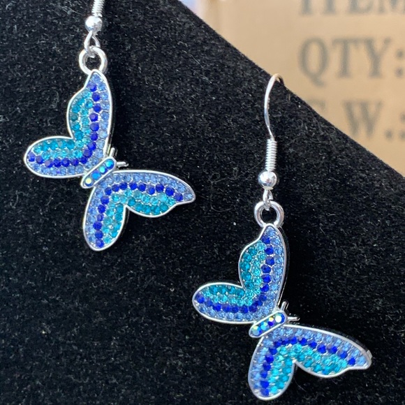Jewelry - Blue Crystal Butterfly 🦋 Earrings